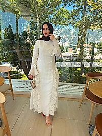 Volanlı elbise/bej