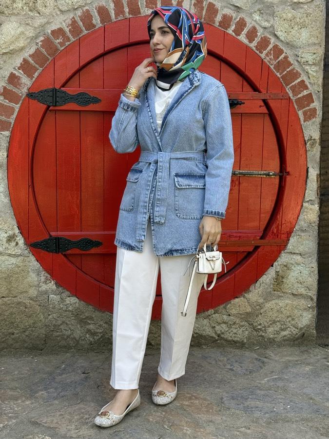 Taş serpmeli kot ceket/açık mavi