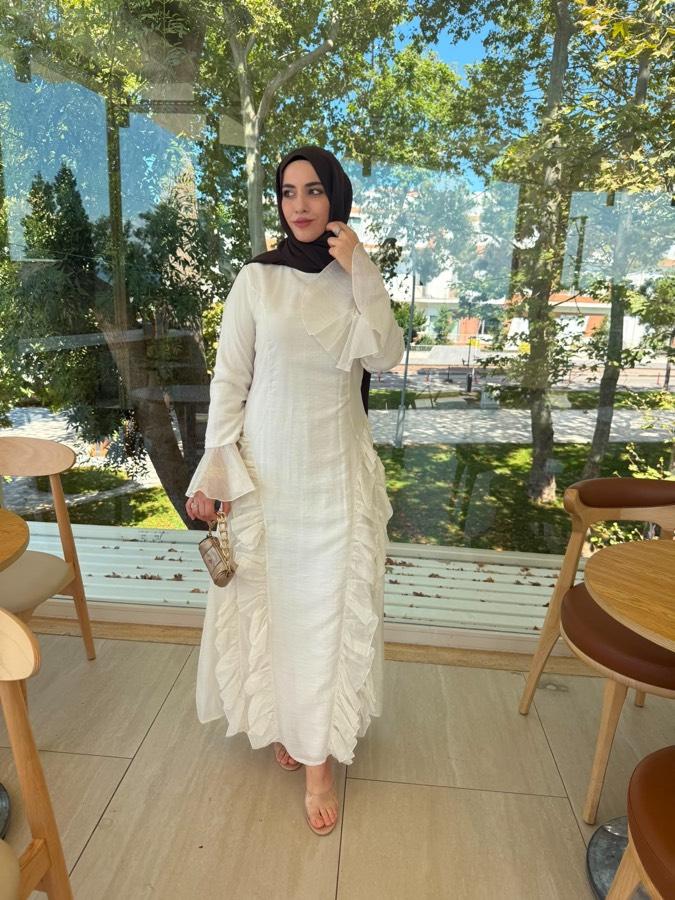 Volanlı elbise/bej